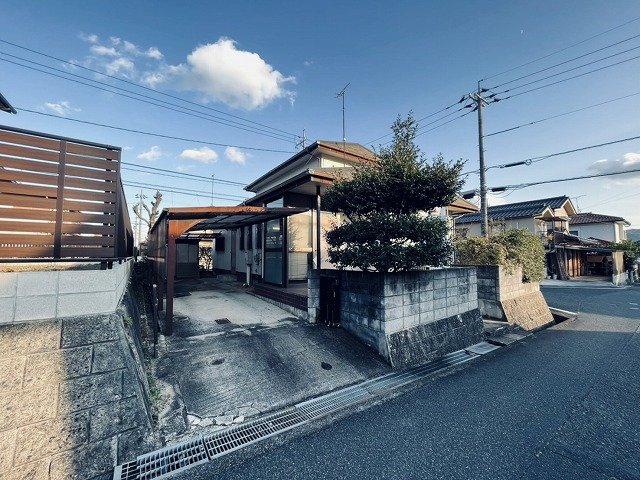 駅家町弥生ヶ丘　既存住宅