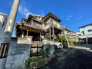 三木市自由が丘本町1丁目　戸建
