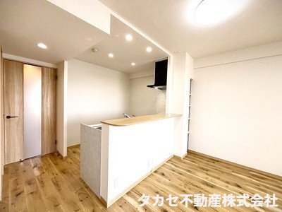 アジュール粉浜