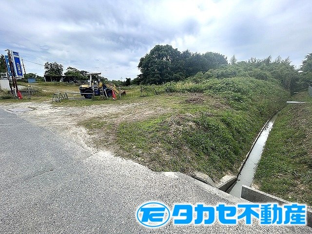 加東市稲尾　土地