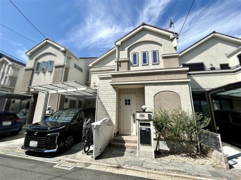 守口市金田町3丁目　築浅戸建て